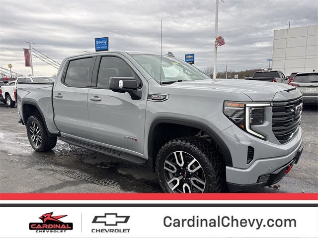 2024 GMC Sierra 1500 AT4 Crew Cab 4WD