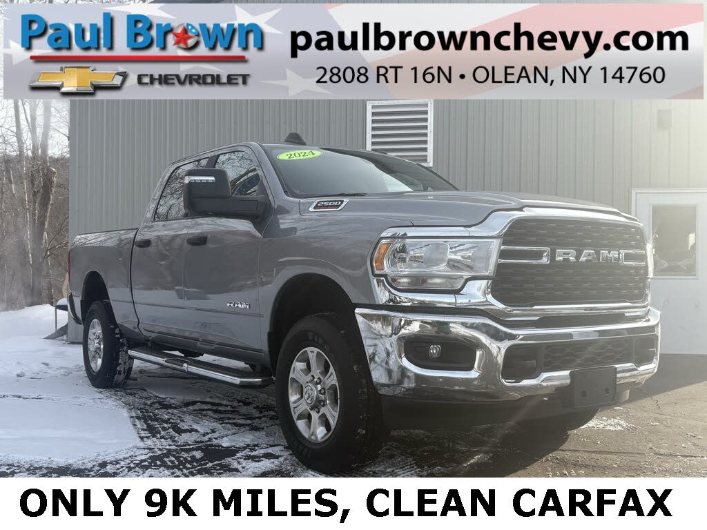 2024 RAM 2500 Big Horn Crew Cab 4WD