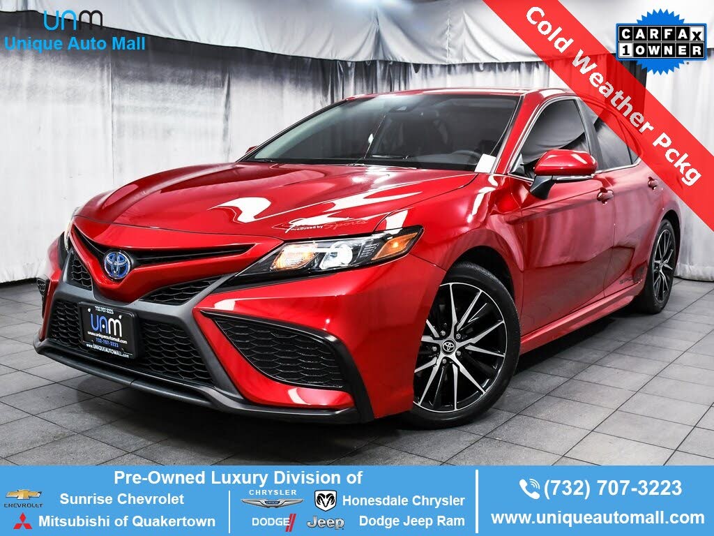 2024 Toyota Camry Hybrid SE FWD