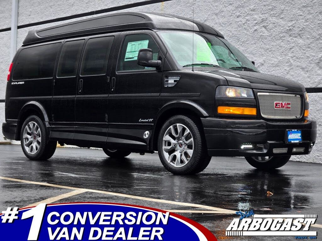 2025 GMC Savana Cargo 2500 RWD