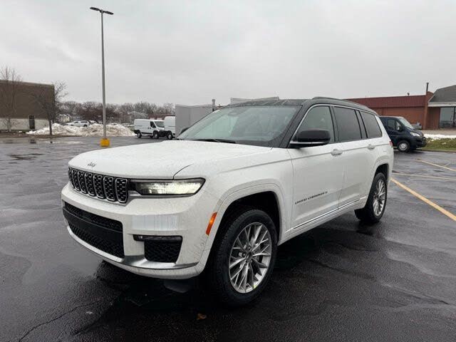 2025 Jeep Grand Cherokee L Summit 4WD