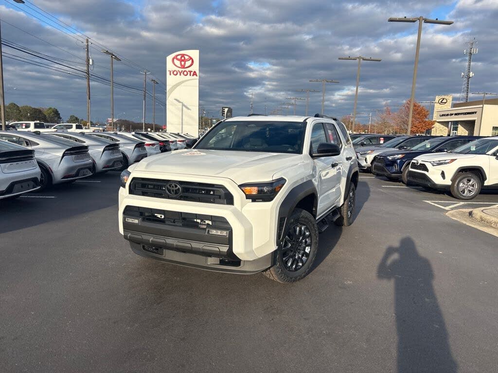 2025 Toyota 4Runner SR5 RWD