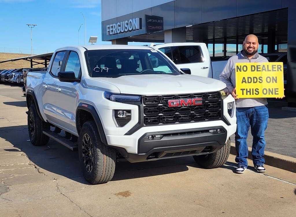 2026 GMC Canyon Elevation Crew Cab 4WD