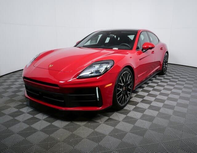 2026 Porsche Panamera RWD