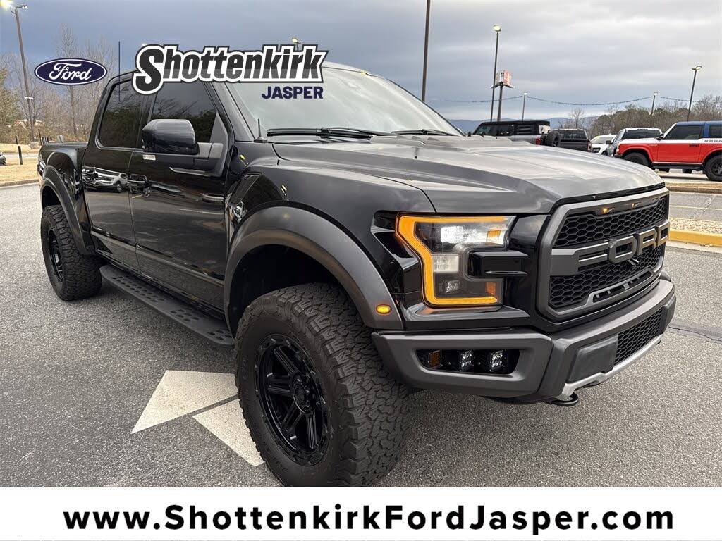 2018 Ford F-150 Raptor SuperCrew 4WD