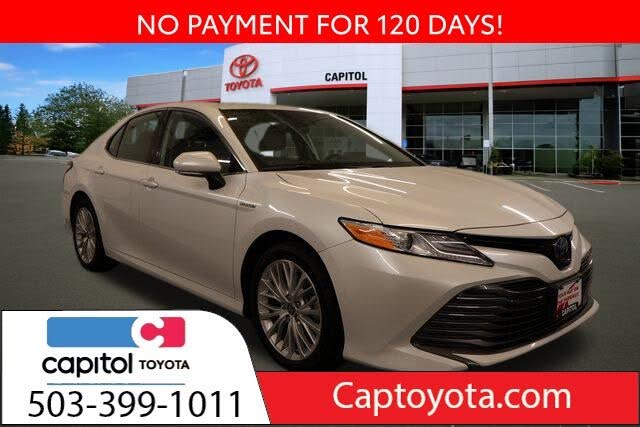 2020 Toyota Camry Hybrid XLE FWD