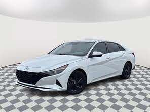 Hyundai Elantra SEL FWD