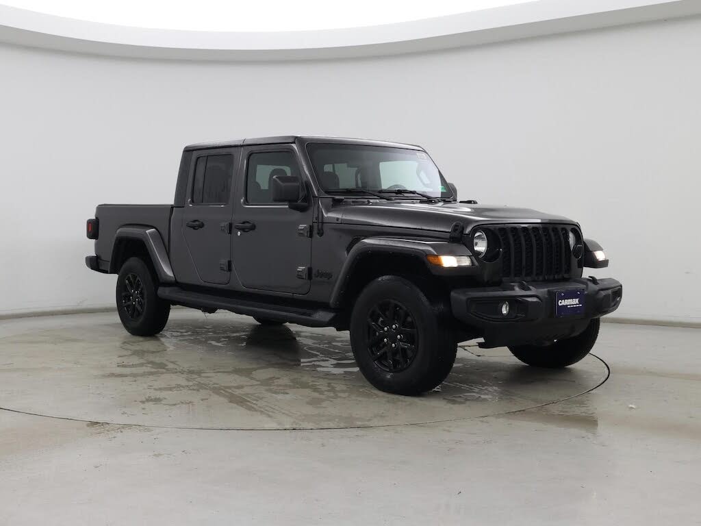 2022 Jeep Gladiator Altitude Crew Cab 4WD