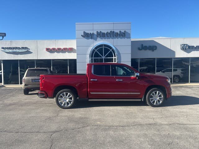 2023 Chevrolet Silverado 1500 High Country Crew Cab 4WD