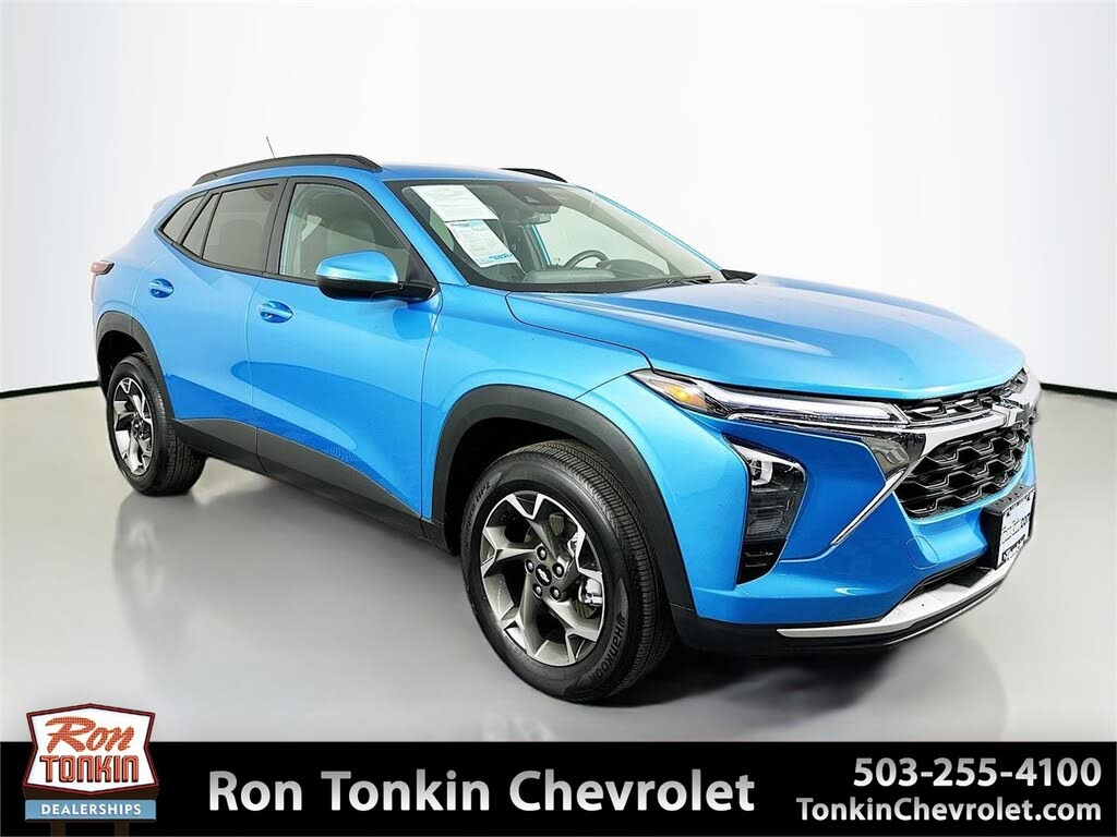 2025 Chevrolet Trax LT FWD