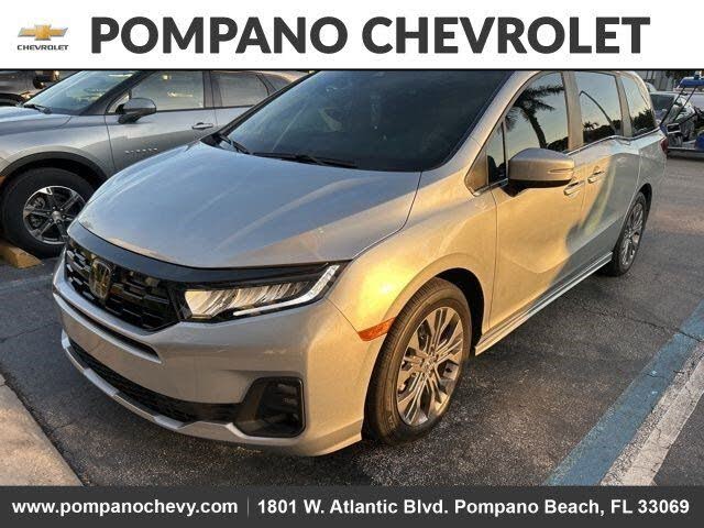 2025 Honda Odyssey Touring FWD