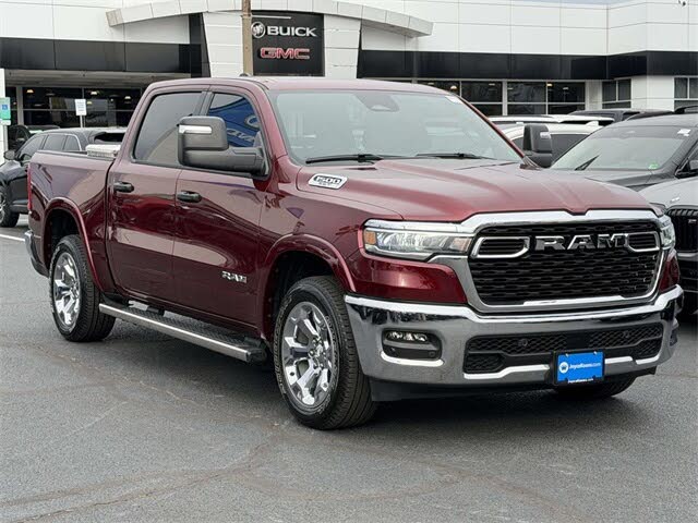 2025 RAM 1500 Big Horn Crew Cab 4WD