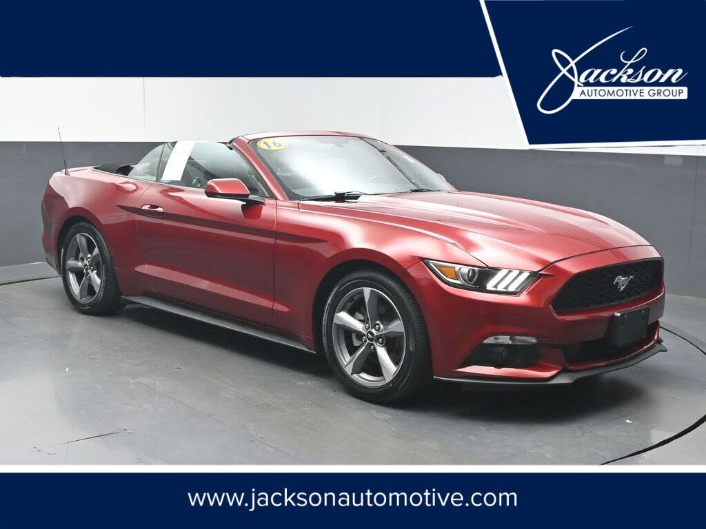 2016 Ford Mustang V6 Convertible RWD