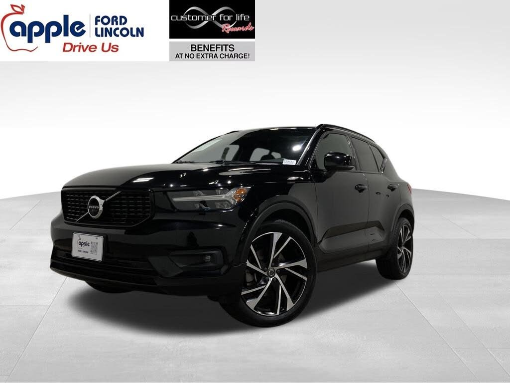 2021 Volvo XC40 T5 R-Design AWD