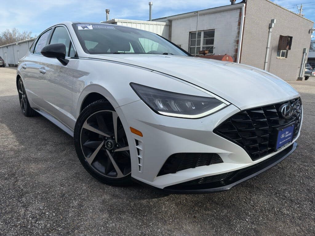 2022 Hyundai Sonata SEL Plus FWD