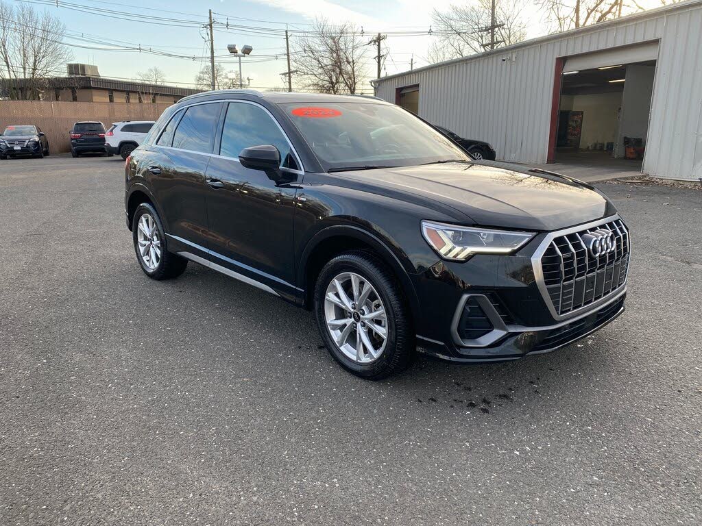 2024 Audi Q3 quattro Premium S Line 45 TFSI