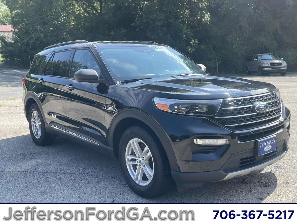 2024 Ford Explorer XLT RWD