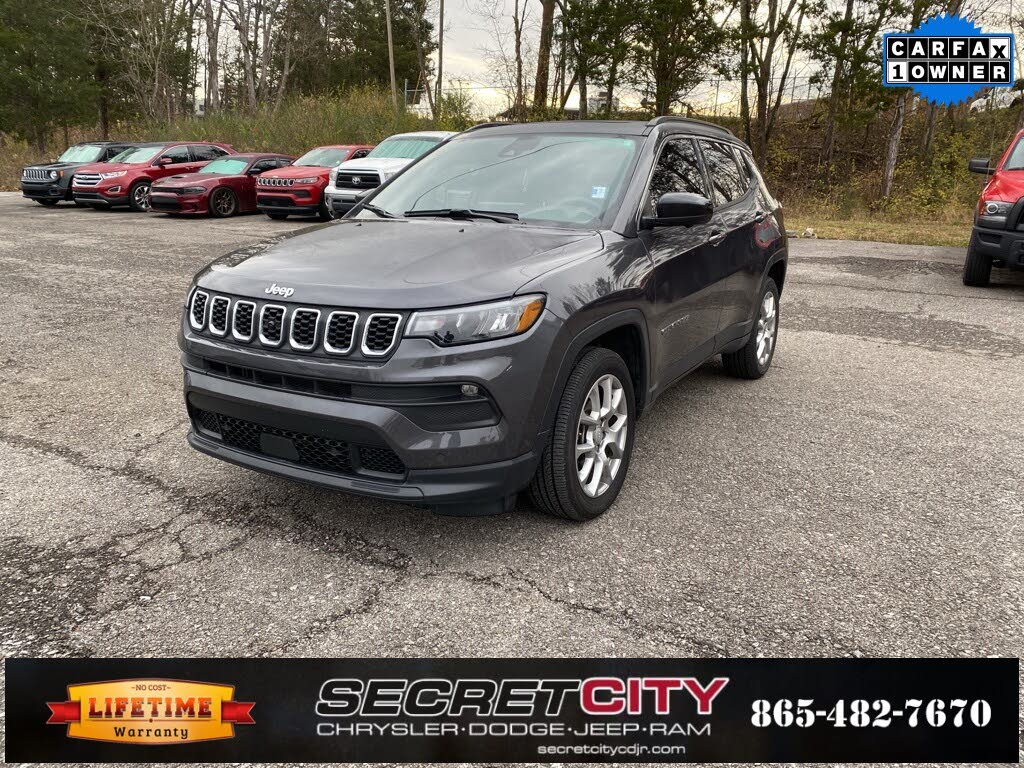 2024 Jeep Compass Latitude Lux 4WD
