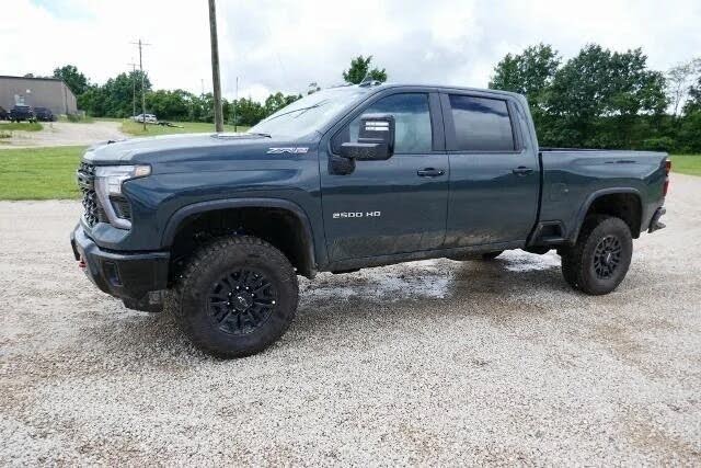 2025 Chevrolet Silverado 2500HD ZR2 Crew Cab 4WD