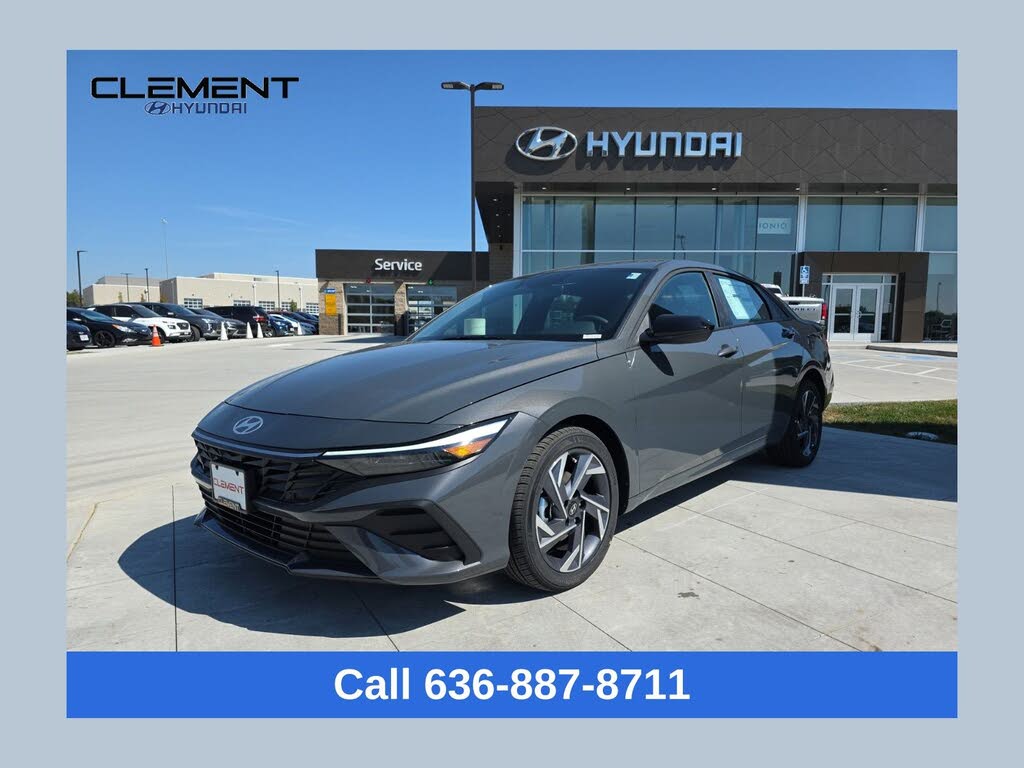 2025 Hyundai Elantra SEL Sport FWD