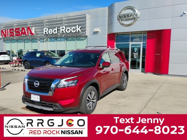 2025 Nissan Pathfinder SL 4WD