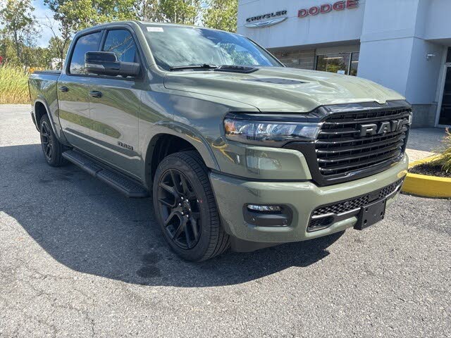 2026 RAM 1500 Laramie Crew Cab 4WD