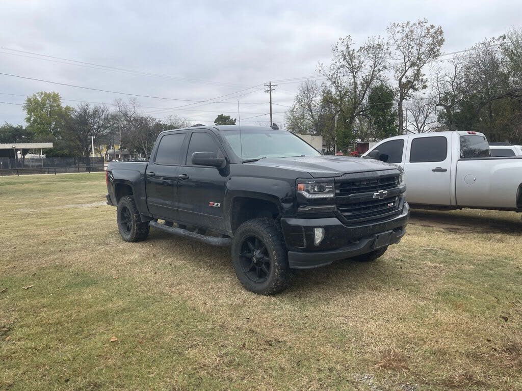 2017 Chevrolet Silverado 1500 LTZ Crew Cab 4WD