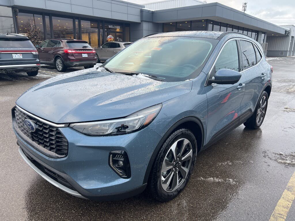 2023 Ford Escape Hybrid Platinum AWD