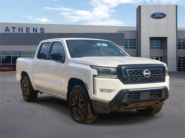 2023 Nissan Frontier SV Crew Cab 4WD
