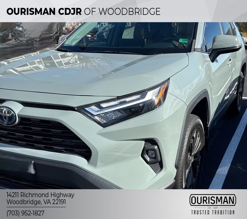 2023 Toyota RAV4 Hybrid XLE Premium AWD