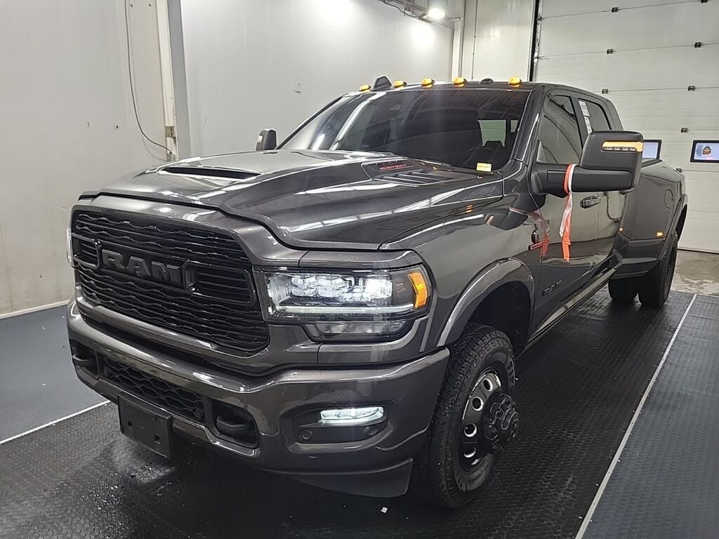 2024 RAM 3500 Limited Mega Cab DRW 4WD