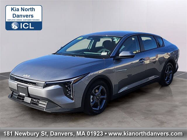 2025 Kia K4 LXS FWD