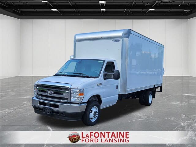 2026 Ford E-Series Chassis E-450 SD Cutaway 158 DRW RWD