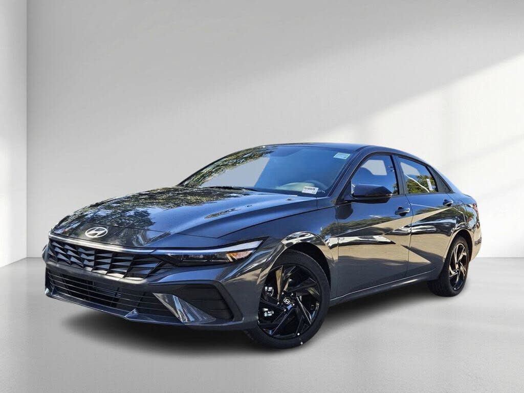 2026 Hyundai Elantra SEL Sport FWD