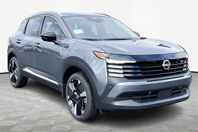 2026 Nissan Kicks SR FWD