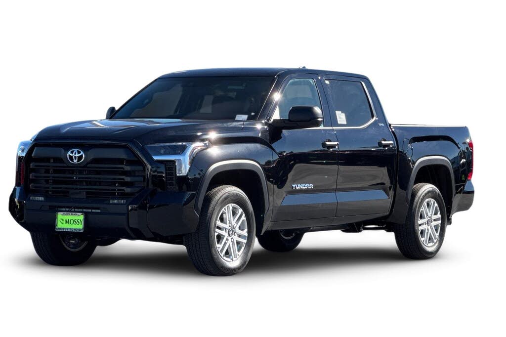 2026 Toyota Tundra SR5 CrewMax Cab 4WD