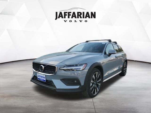 2026 Volvo V60 Cross Country B5 Ultra AWD