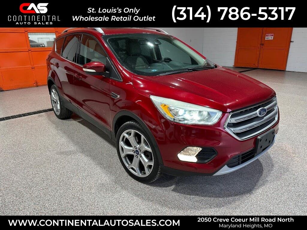 2017 Ford Escape Titanium FWD