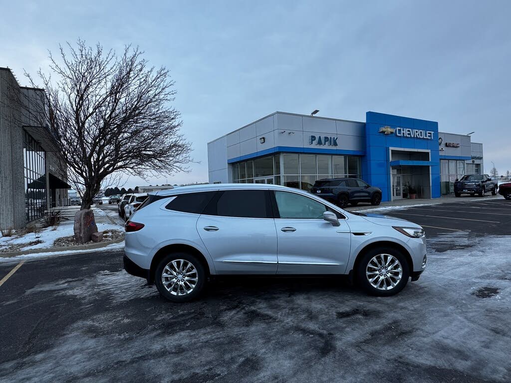 2018 Buick Enclave Essence FWD