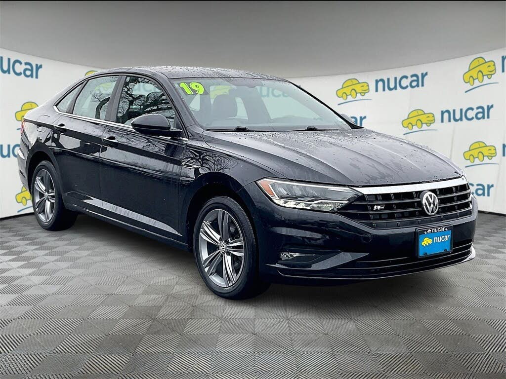 2019 Volkswagen Jetta R-Line FWD