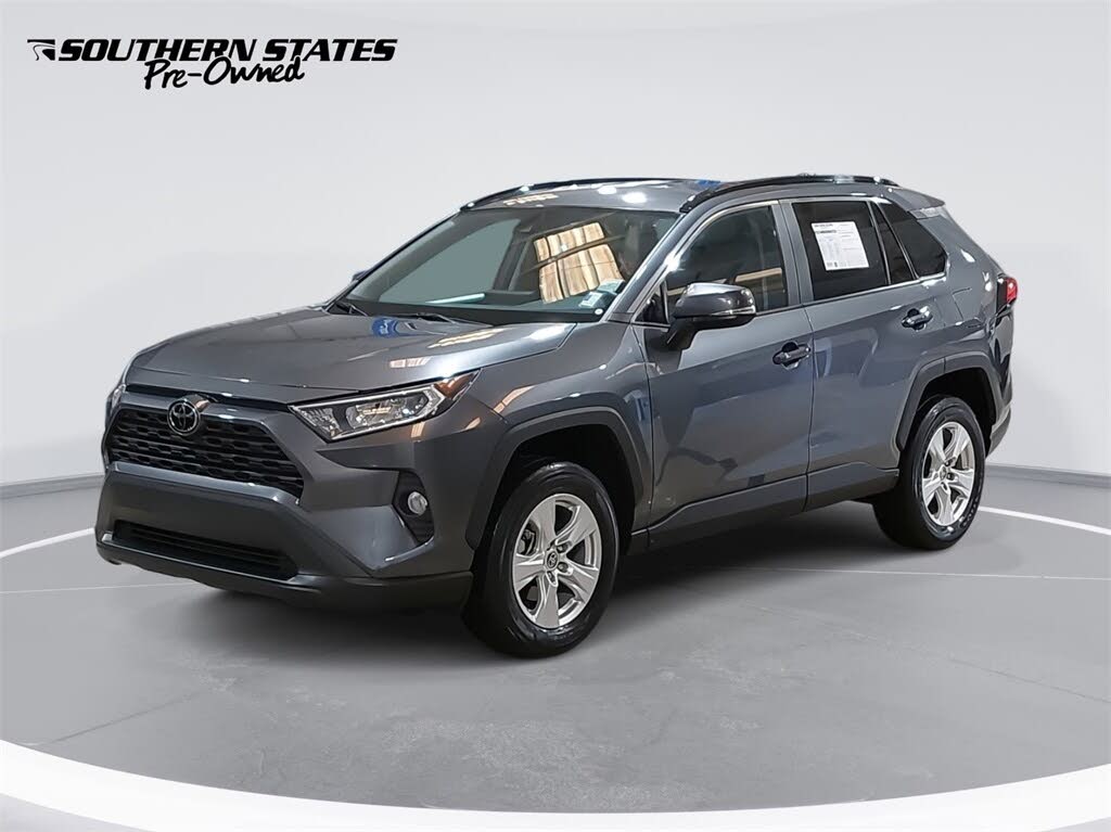 2021 Toyota RAV4 XLE FWD
