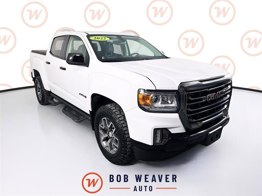 2022 GMC Canyon AT4 Crew Cab 4WD with Leather
