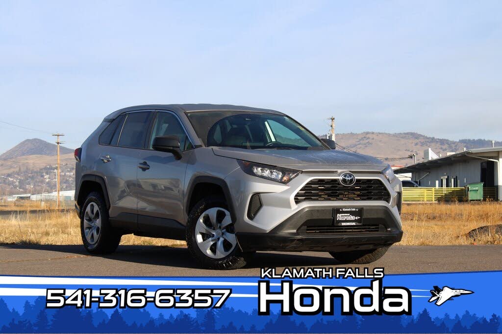 2022 Toyota RAV4 LE AWD