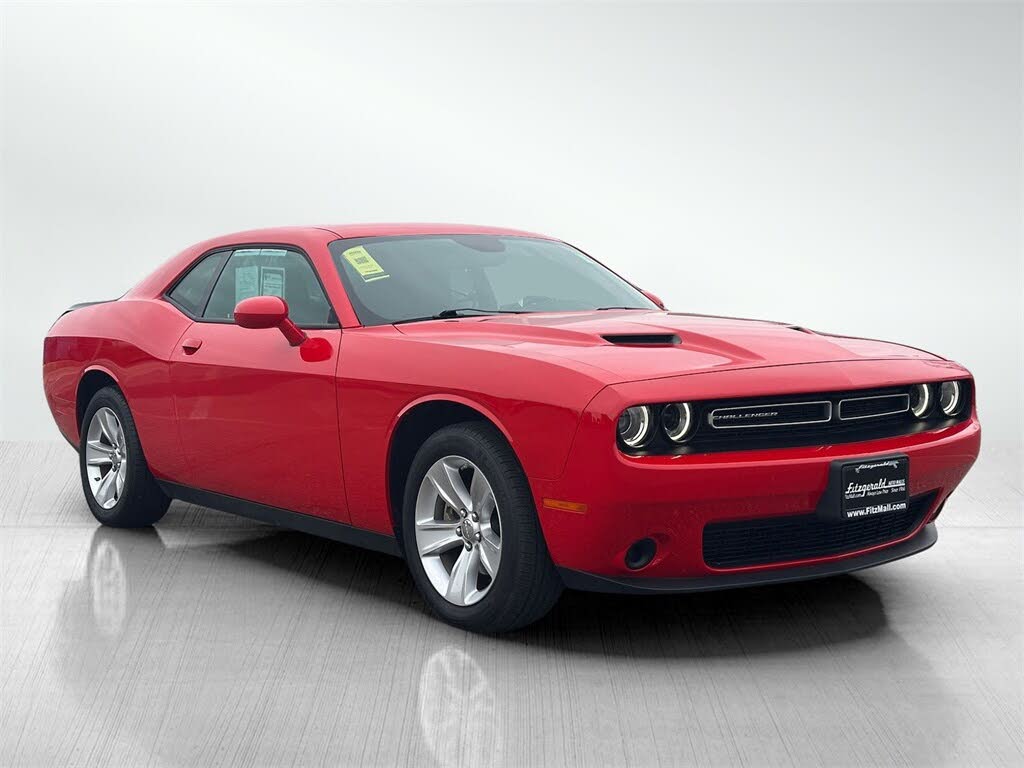 2023 Dodge Challenger SXT RWD