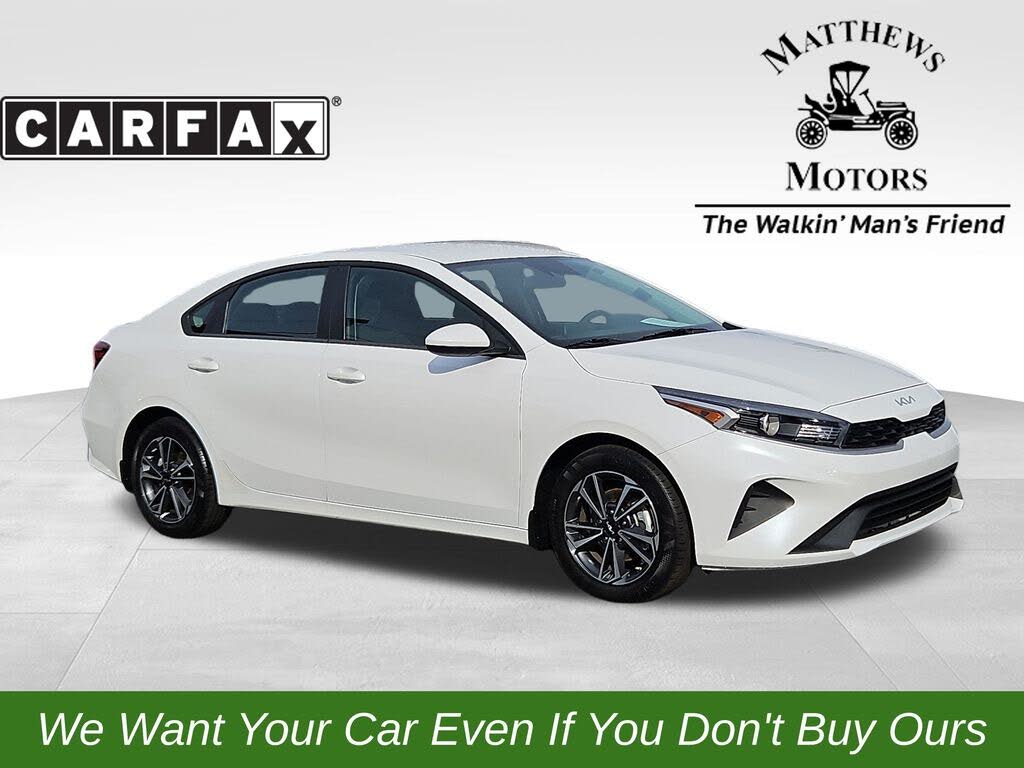 2024 Kia Forte LXS FWD