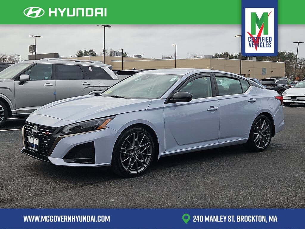 2024 Nissan Altima 2.0 SR FWD