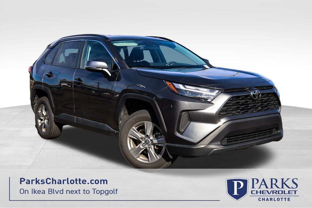 2024 Toyota RAV4 XLE FWD