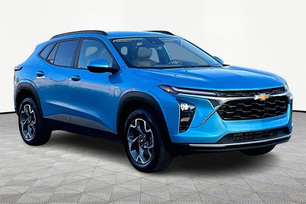 2025 Chevrolet Trax LT FWD