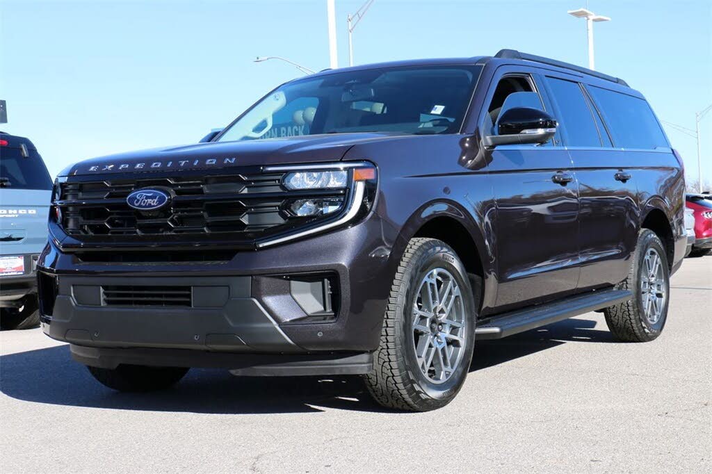 2025 Ford Expedition MAX Active 4WD