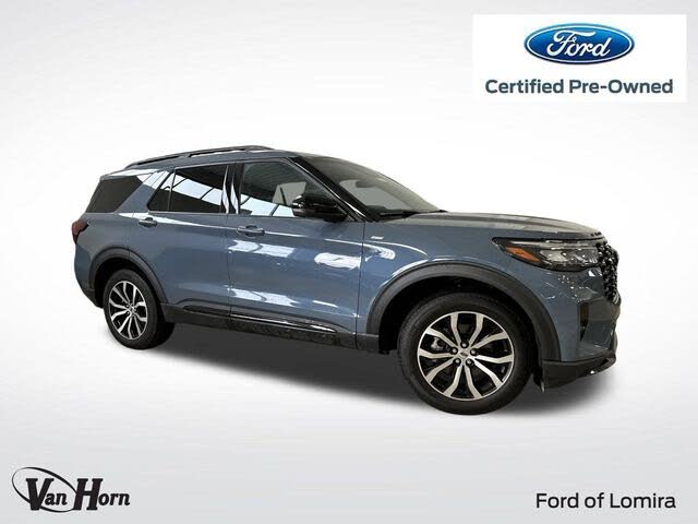 2025 Ford Explorer ST-Line AWD